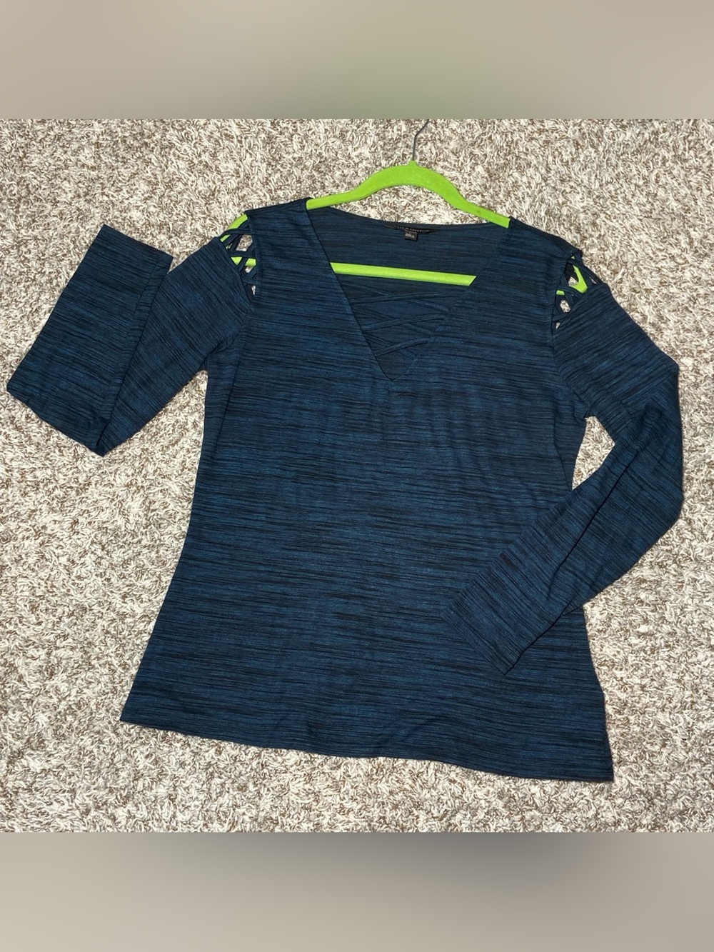 Rock & Republic Lace Up V Neck Shoulder Long Sleeve Size L